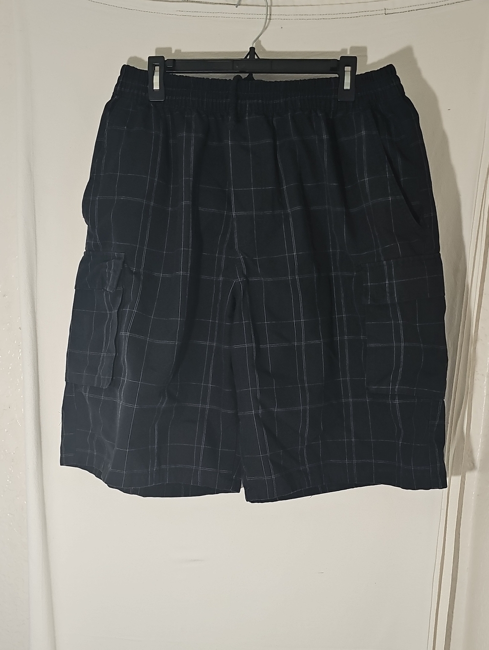 Men's Navy Plaid Cargo Shorts with Elastic Waist